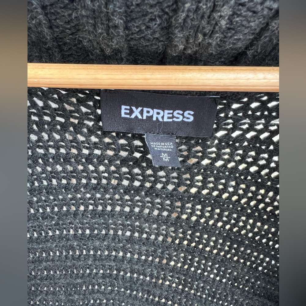 Express Long sleeve Cable Knit Chunky Duster Charcoal Size Medium - Picture 4 of 4